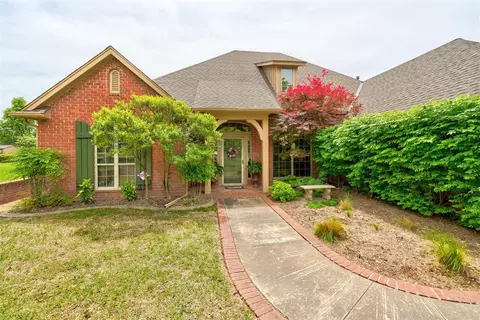 23240 Hunters Trl, Edmond, OK 73025