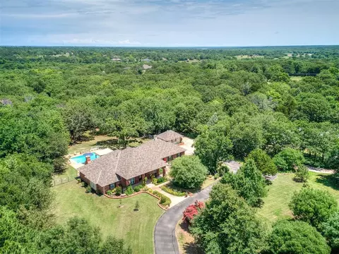 1715 Quail Creek Dr, Norman, OK 73026