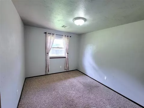 11809 Shroyer Dr, Moore, OK 73170 photo 10