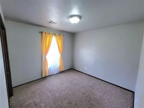 11809 Shroyer Dr, Moore, OK 73170 photo 12