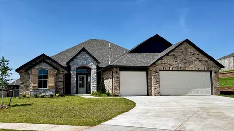 9301 SW 45th Ct, Oklahoma City, OK 73179