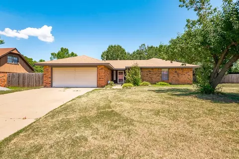 1605 S Dublin Dr, Stillwater, OK 74074