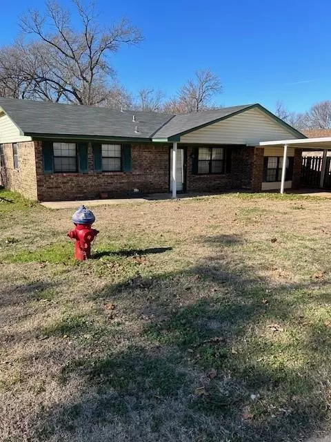 43 Crown Point St, Pauls Valley, OK 73075