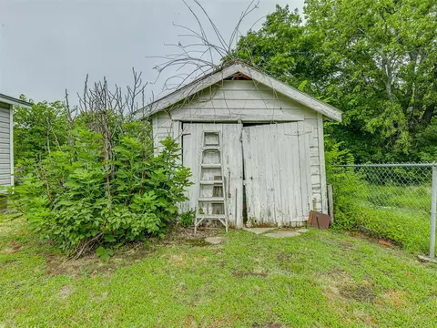 323 E Main St, Stroud, OK 74079 photo 40