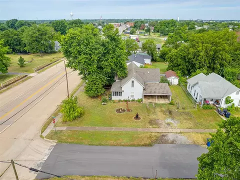 323 E Main St, Stroud, OK 74079 photo 43