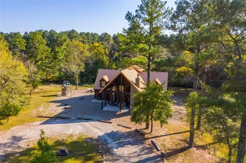 36 Honey Crisp Ln, Broken Bow, OK 74728