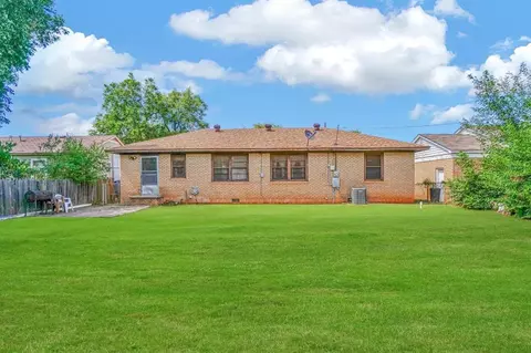 802 E Sutherland St, Altus, OK 73521 photo 20