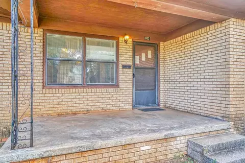 802 E Sutherland St, Altus, OK 73521 photo 4