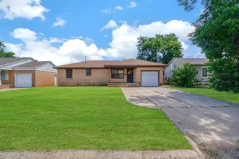 802 E Sutherland St, Altus, OK 73521