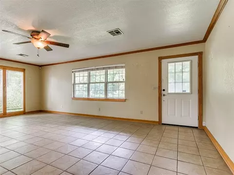 3650 E Cedar Ln, Noble, OK 73068 photo 6