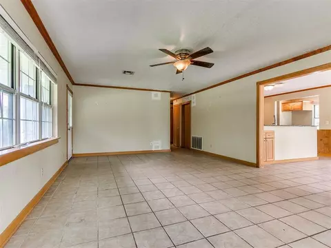 3650 E Cedar Ln, Noble, OK 73068 photo 7