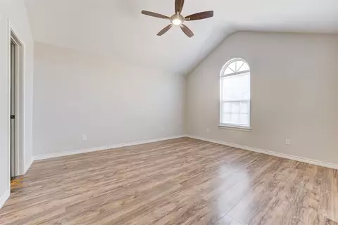 15950 D St, Moore, OK 73165 photo 23