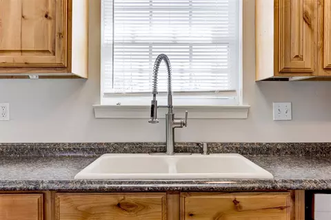 15950 D St, Moore, OK 73165 photo 22