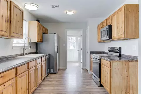 15950 D St, Moore, OK 73165 photo 15
