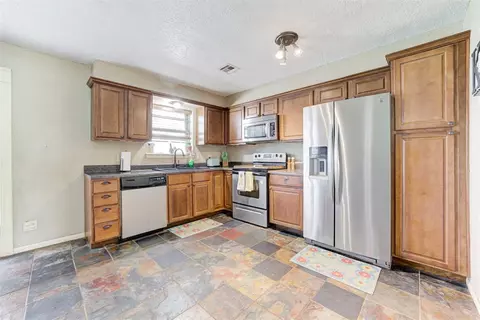 125 Windsor Rd, Chickasha, OK 73018 photo 11