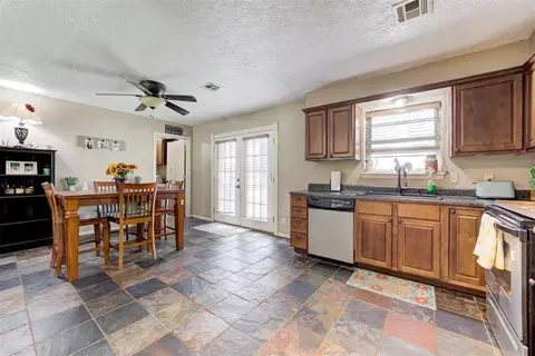 125 Windsor Rd, Chickasha, OK 73018 photo 14