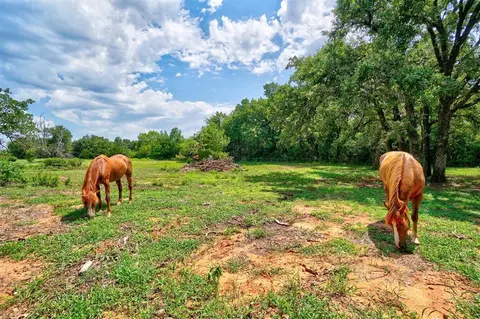 26800 Poplar Ln, Blanchard, OK 73010