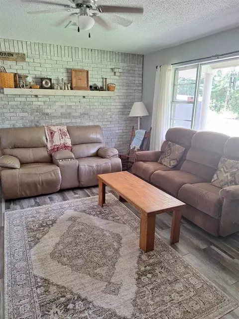 1069 Queen Rd, Broken Bow, OK 74728 photo 5