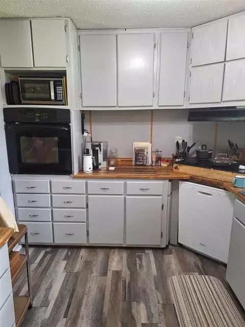 1069 Queen Rd, Broken Bow, OK 74728 photo 9