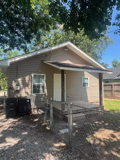 533 N Kickapoo Ave, Shawnee, OK 74801 photo 9
