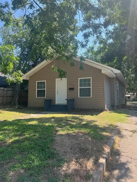 533 N Kickapoo Ave, Shawnee, OK 74801 photo 2