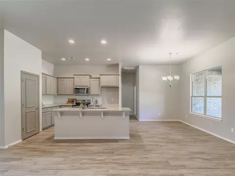 104867 S Pimlico Pass, Mcloud, OK 74851 photo 4
