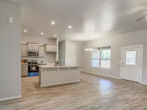 104867 S Pimlico Pass, Mcloud, OK 74851 photo 6