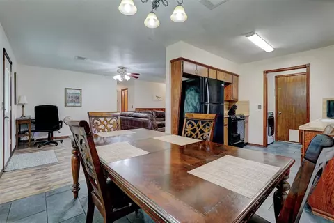 802 Sooner Ct, Guthrie, OK 73044 photo 13