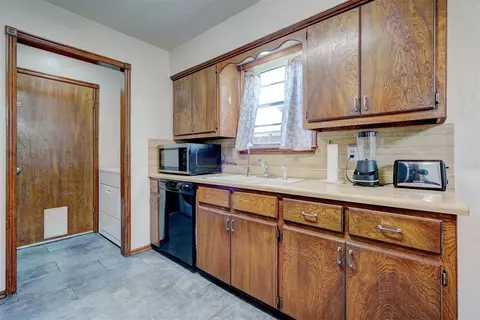 802 Sooner Ct, Guthrie, OK 73044 photo 15