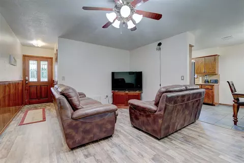 802 Sooner Ct, Guthrie, OK 73044 photo 7