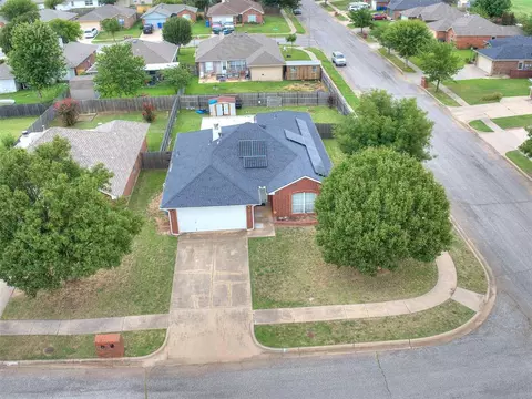 1441 Sebastiani Cir, Norman, OK 73071