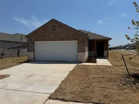 9500 Stallion Dr, Yukon, OK 73099