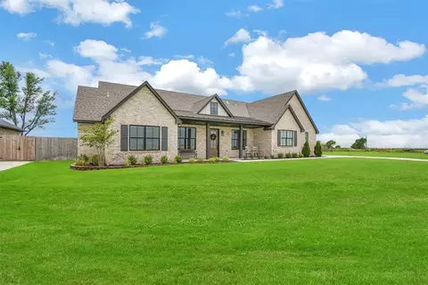 606 Heritage Rd, Altus, OK 73521 photo 2