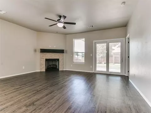 2516 Fallview Dr, Edmond, OK 73034 photo 9