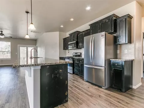 2516 Fallview Dr, Edmond, OK 73034 photo 7