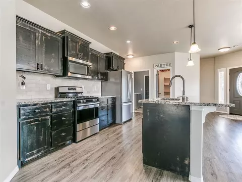 2516 Fallview Dr, Edmond, OK 73034 photo 6