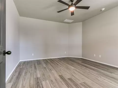 2516 Fallview Dr, Edmond, OK 73034 photo 12