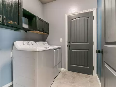 2516 Fallview Dr, Edmond, OK 73034 photo 24