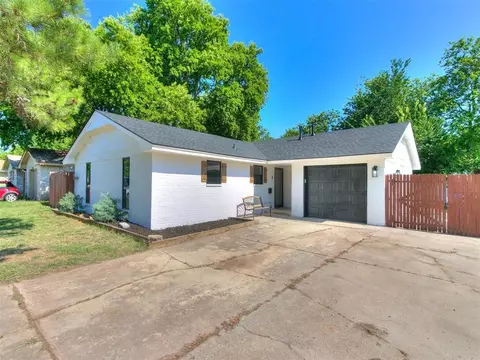 1610 Surrey Dr, Norman, OK 73071