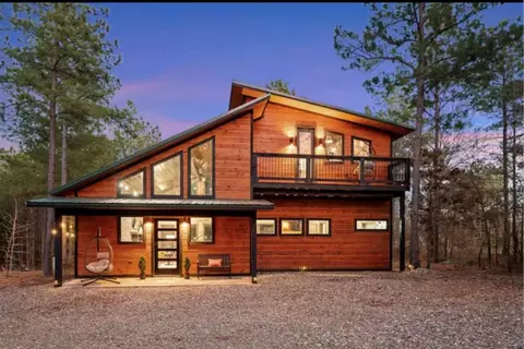 58 Wagon Wheel Ct, Broken Bow, OK 74728
