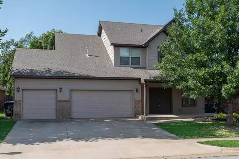 9020 NW 79th St, Yukon, OK 73099