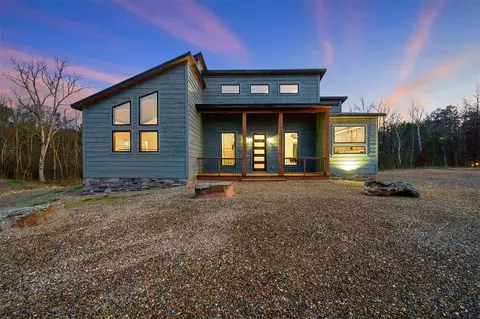 275 Lookout Pines Trl, Broken Bow, OK 74728
