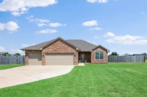 10905 Marion Dr, Edmond, OK 73034
