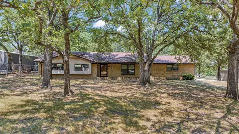 17 Town And Country Cir, Ardmore, OK 73401