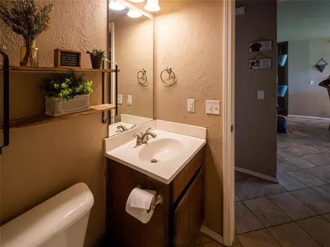 1505 Eagle Dr, Moore, OK 73160 photo 31