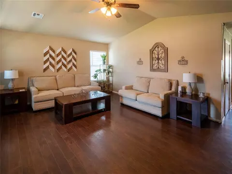 1505 Eagle Dr, Moore, OK 73160 photo 9