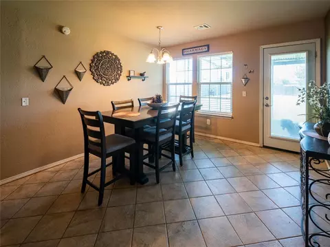 1505 Eagle Dr, Moore, OK 73160 photo 16