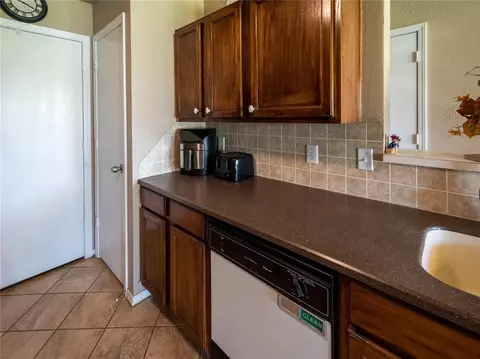 1505 Eagle Dr, Moore, OK 73160 photo 13