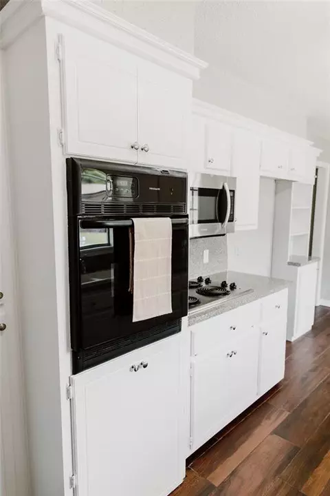 909 W 22nd St, Ada, OK 74820 photo 7