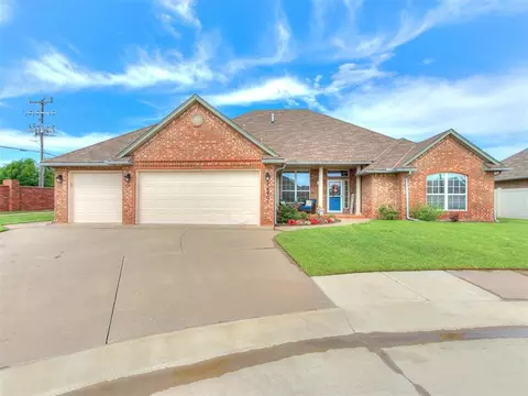 16501 Tonka Trl, Edmond, OK 73012